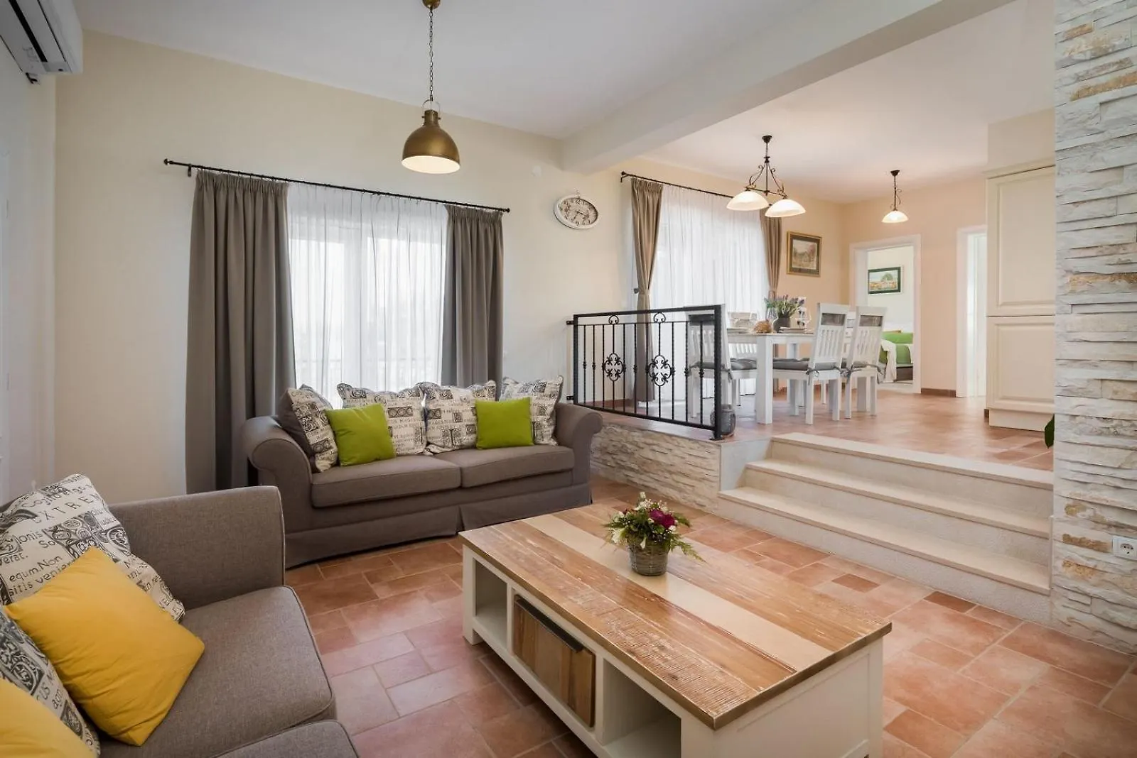 Seafront Villa Noah With Heated Pool Pridraga