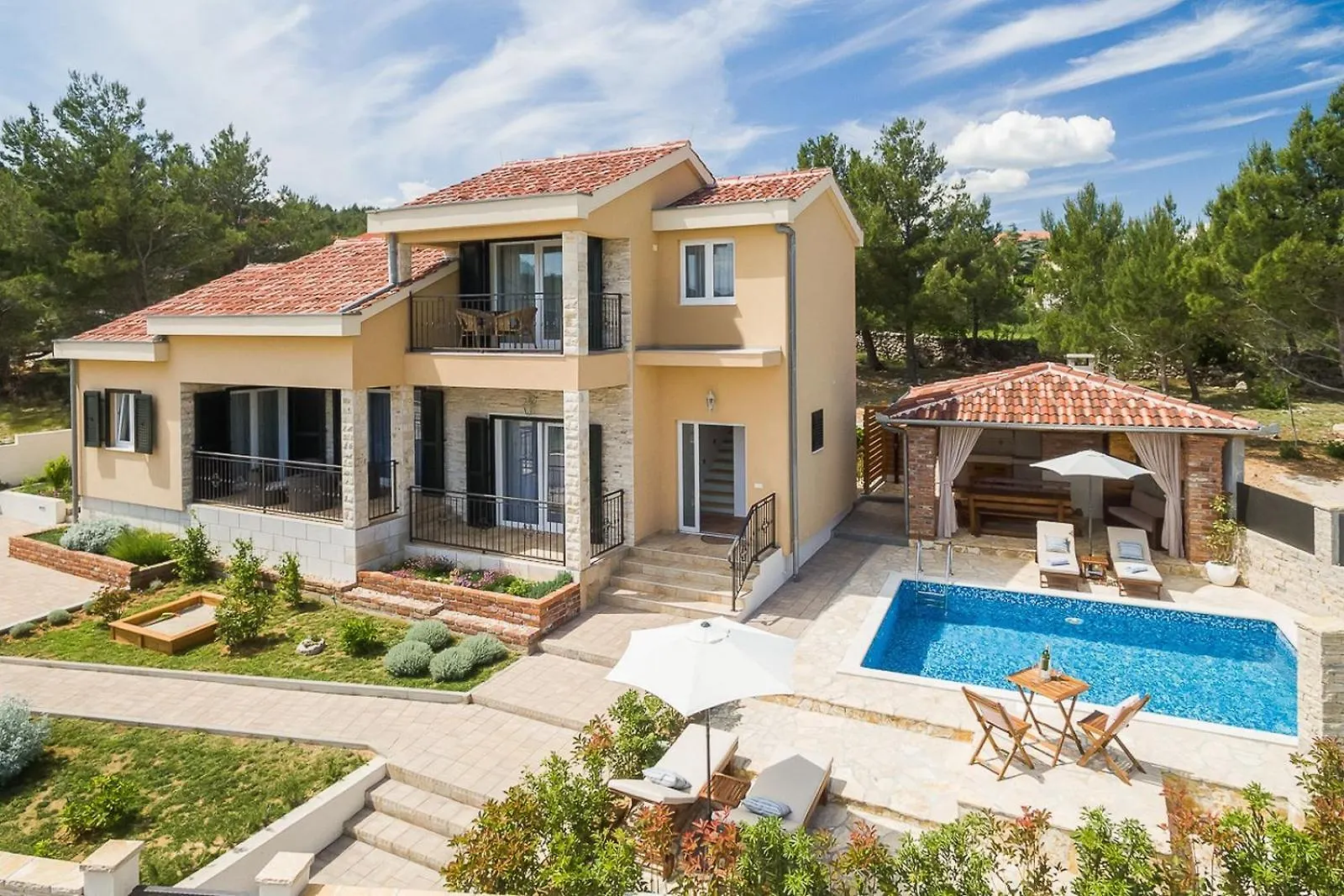 Seafront Villa Noah With Heated Pool Pridraga